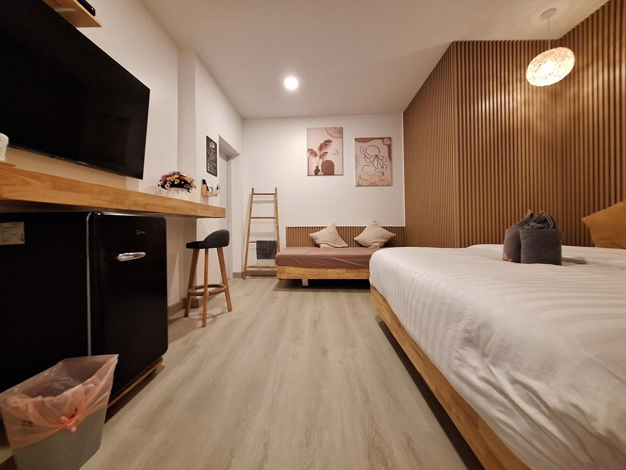 Hotel Koh Larn White House Esterno foto